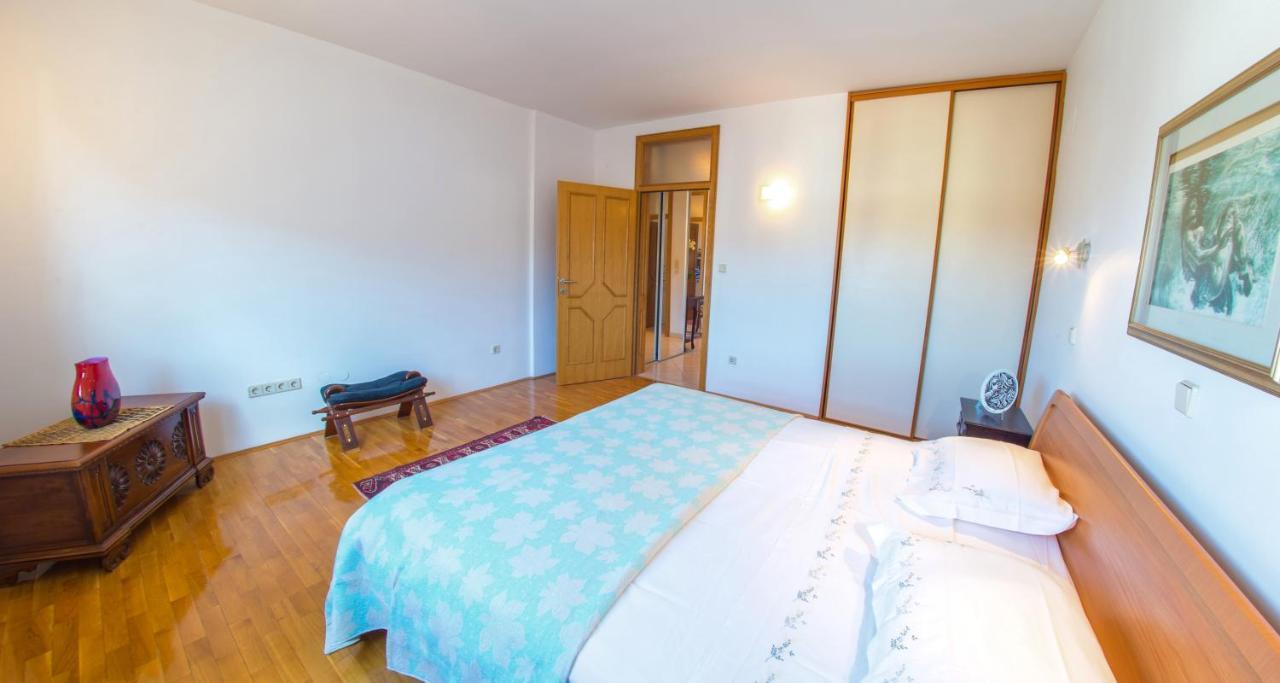 Apartment Italy - Promenade Mostar Exterior photo