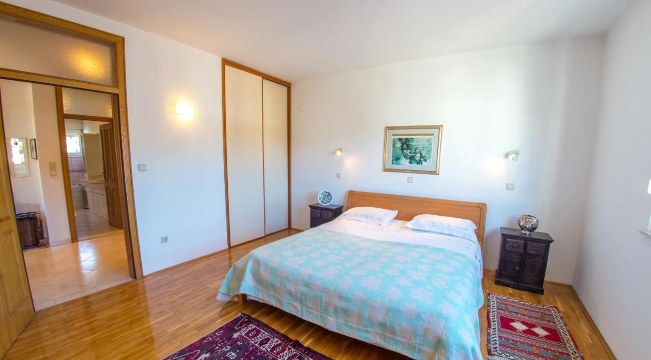 Apartment Italy - Promenade Mostar Exterior photo